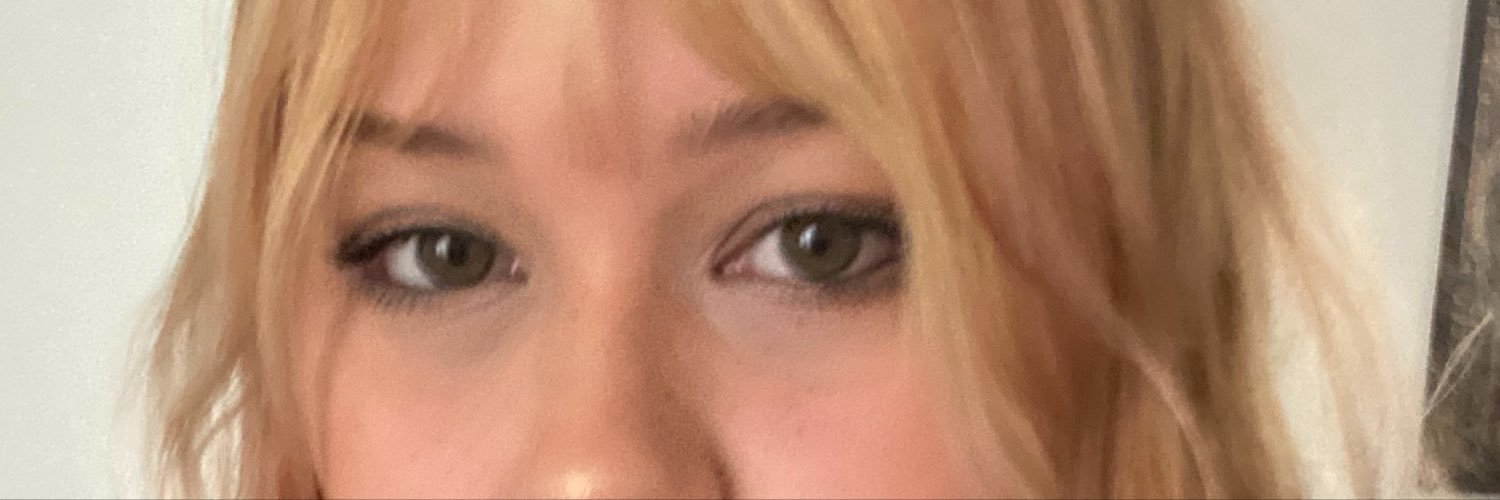hidingfromisa's profile banner image