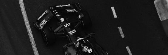 llwshmt's profile banner image