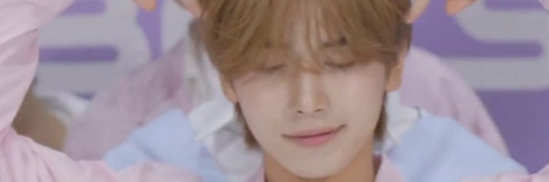 Jonnaslow딸기라떼휘핑크림빼주세요 banner