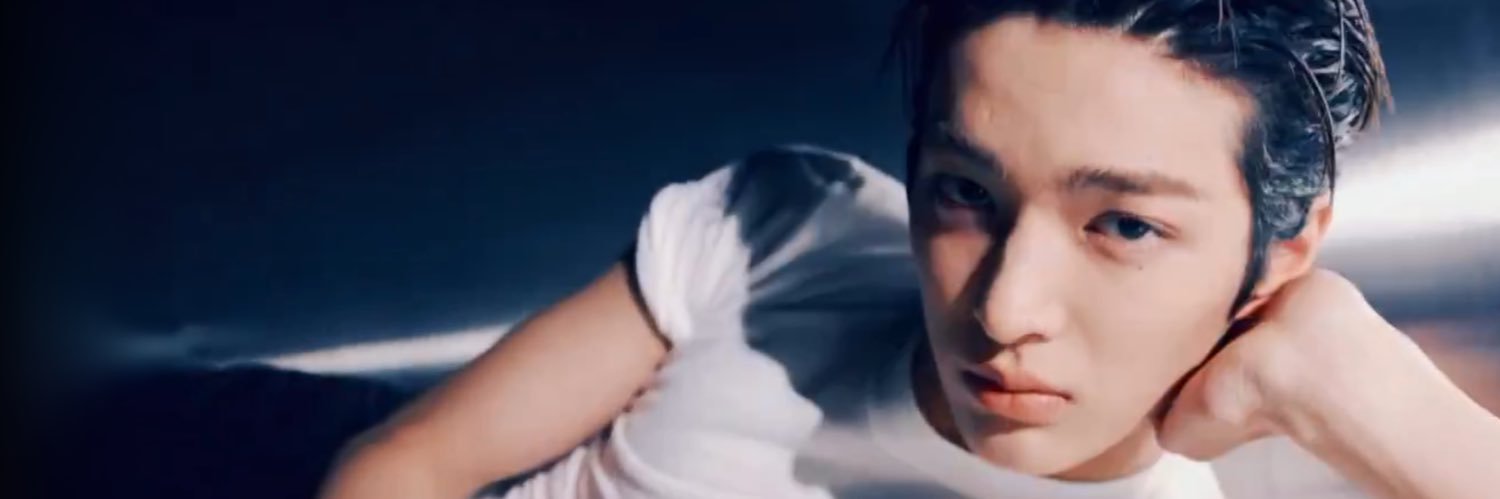“ banner