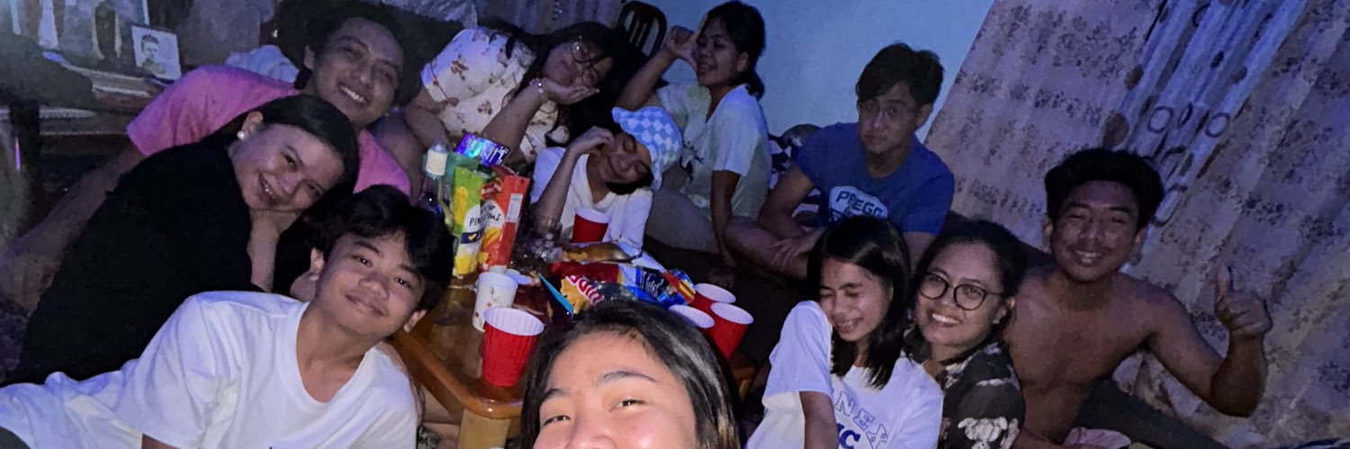 anggeeeeeeeeeee's profile banner image