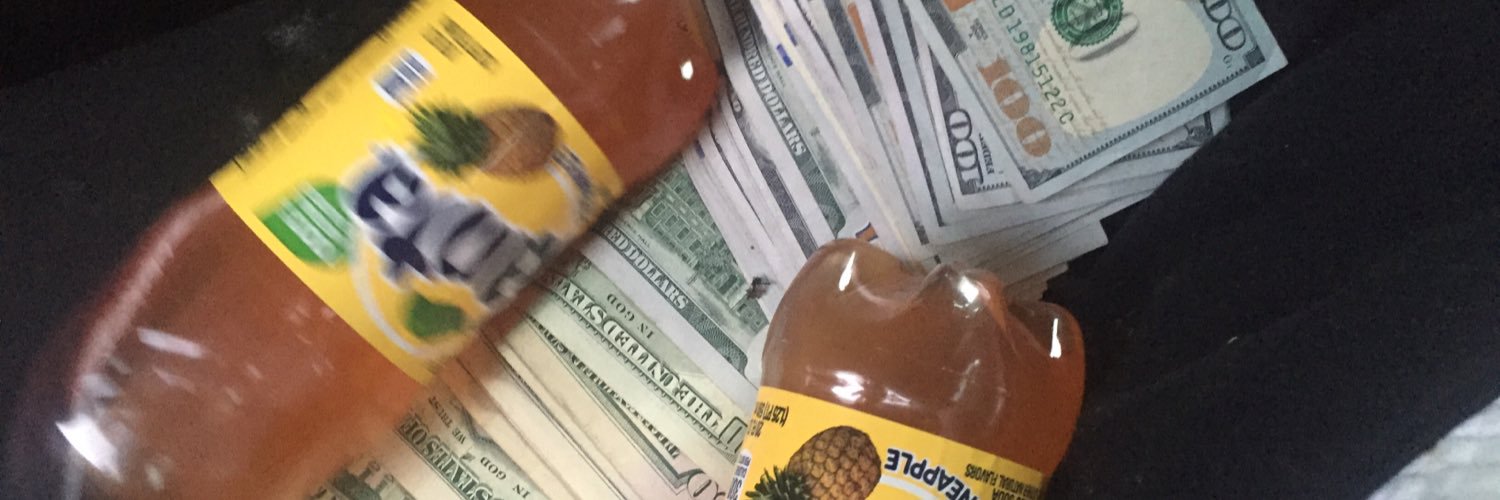 PaperPlanePetty's profile banner image
