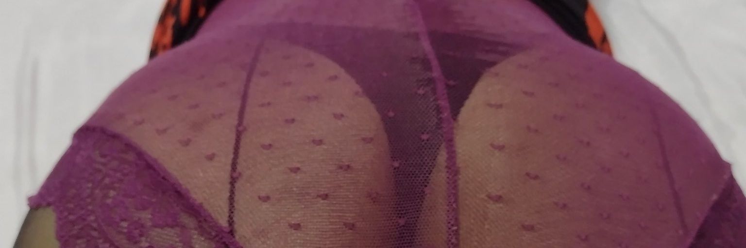 Pareja... ella Madura 44 banner