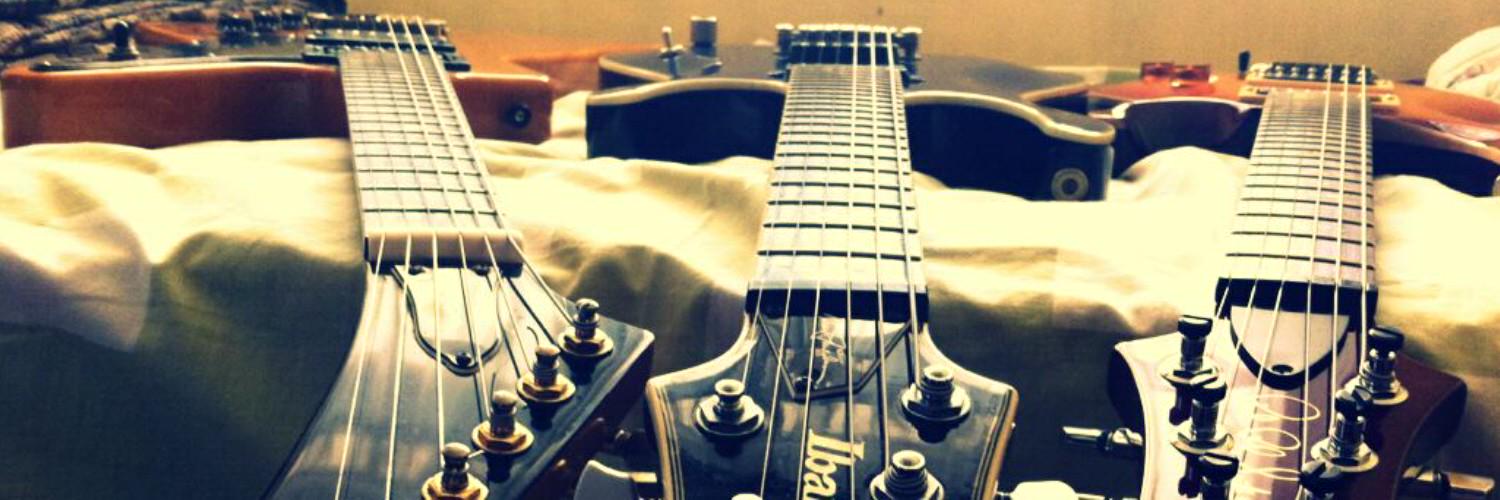ade_NaFF's profile banner image