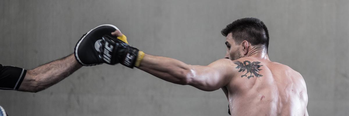 Carlos Condit banner