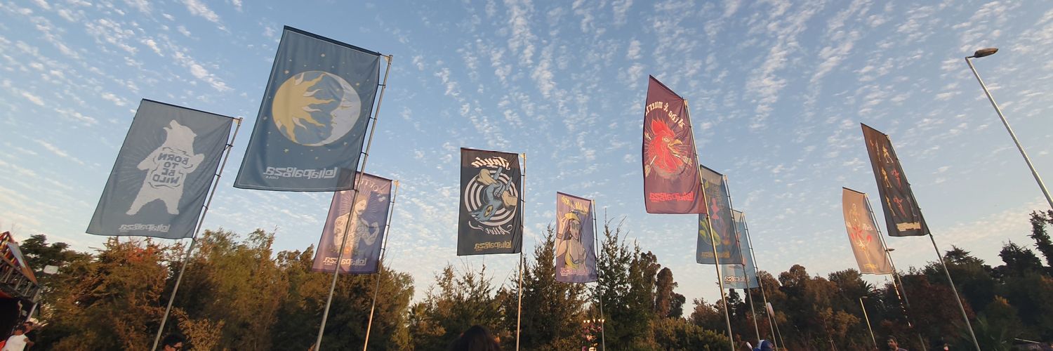 milvecesU's profile banner image