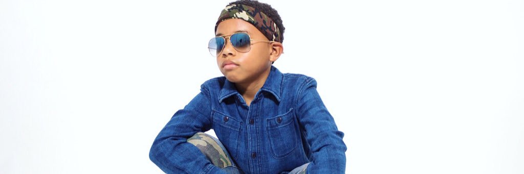 Youngryda18's profile banner image