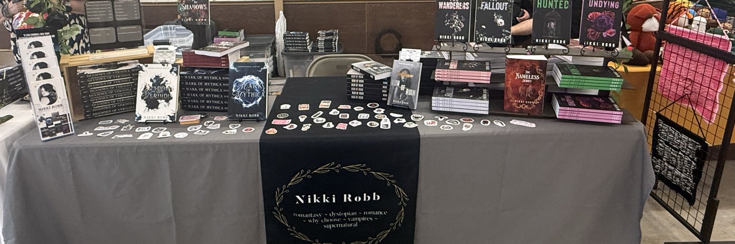 Nikki Robb ✨ banner