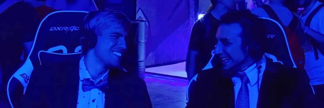 Mauro Arrow Molina Blanco banner