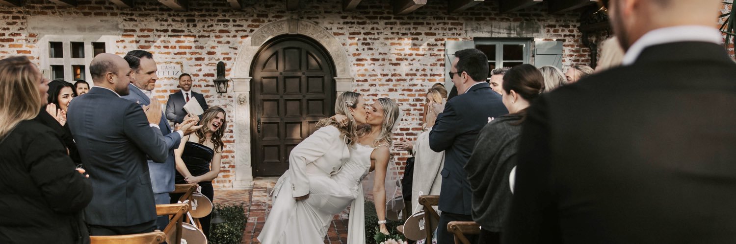 Alexa 🏳️‍🌈🏈🏆🤓🖤💛 banner