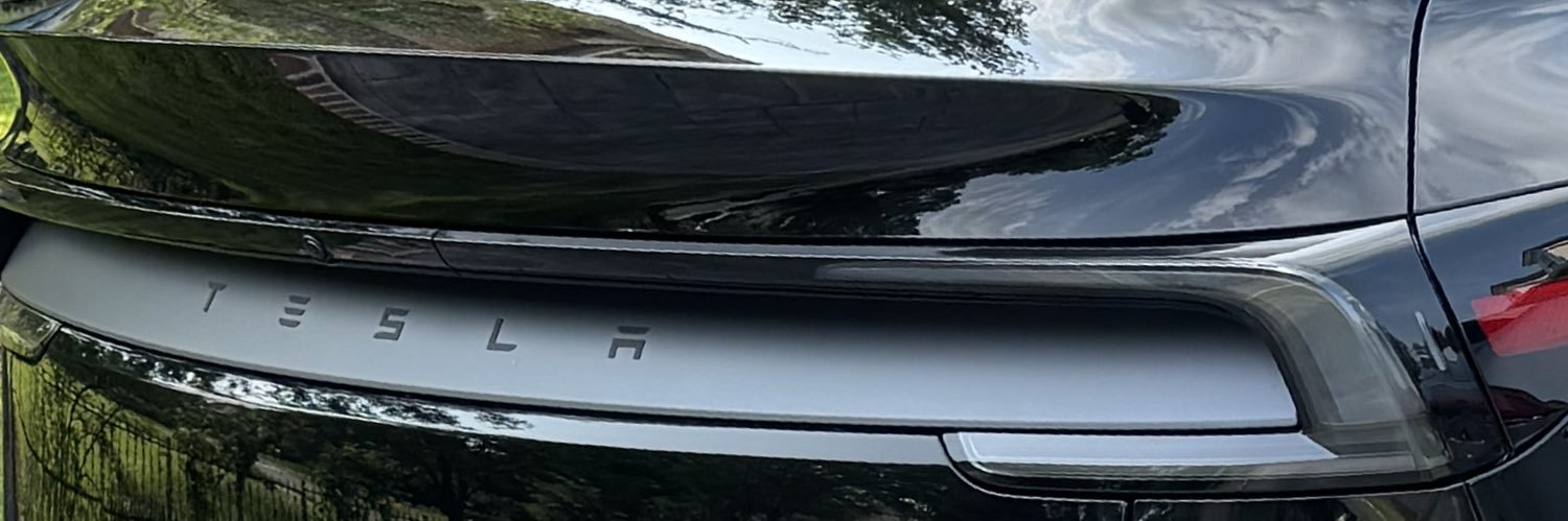 HowDaddyDoesIt's profile banner image