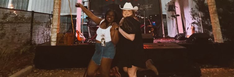 lindssays_'s profile banner image