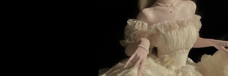 𝐊𝐫𝐢𝐬𝐭𝐞𝐧 𝐒𝐨𝐥𝐛𝐞𝐫𝐠. banner