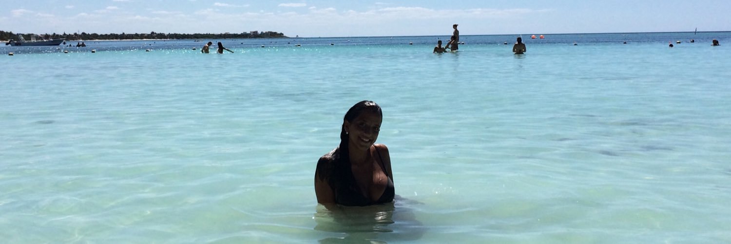 martuovando's profile banner image