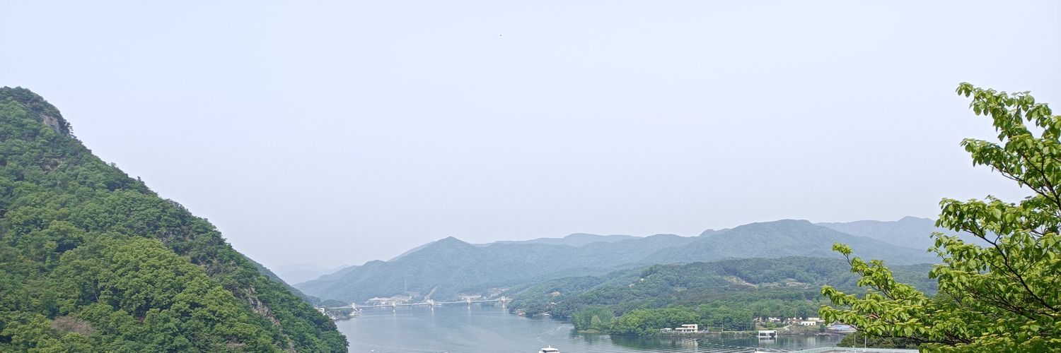 151cm banner