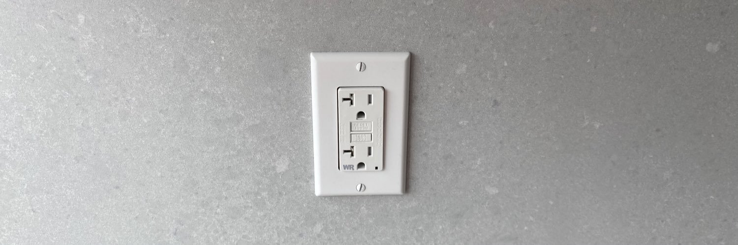 we should cancel college football banner