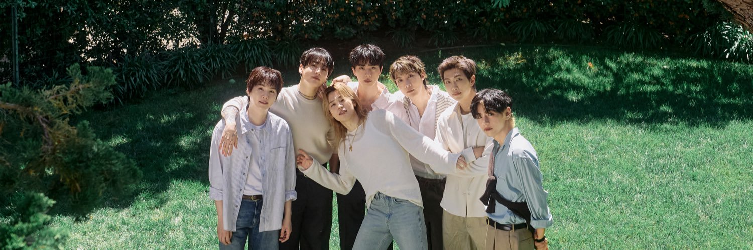 em24_ey's profile banner image