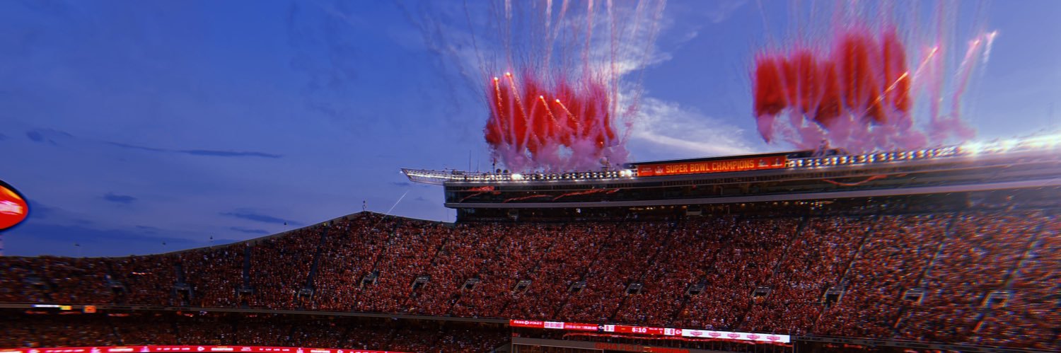 sploctic's profile banner image