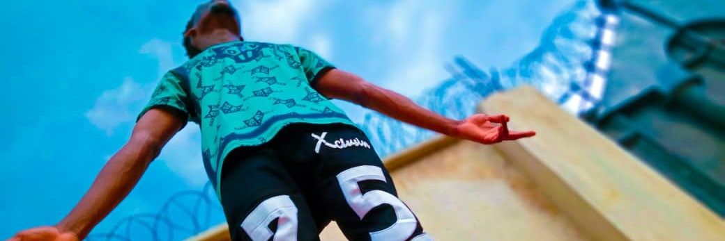 Spotless on TT banner