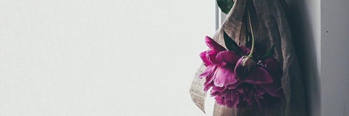دلال banner