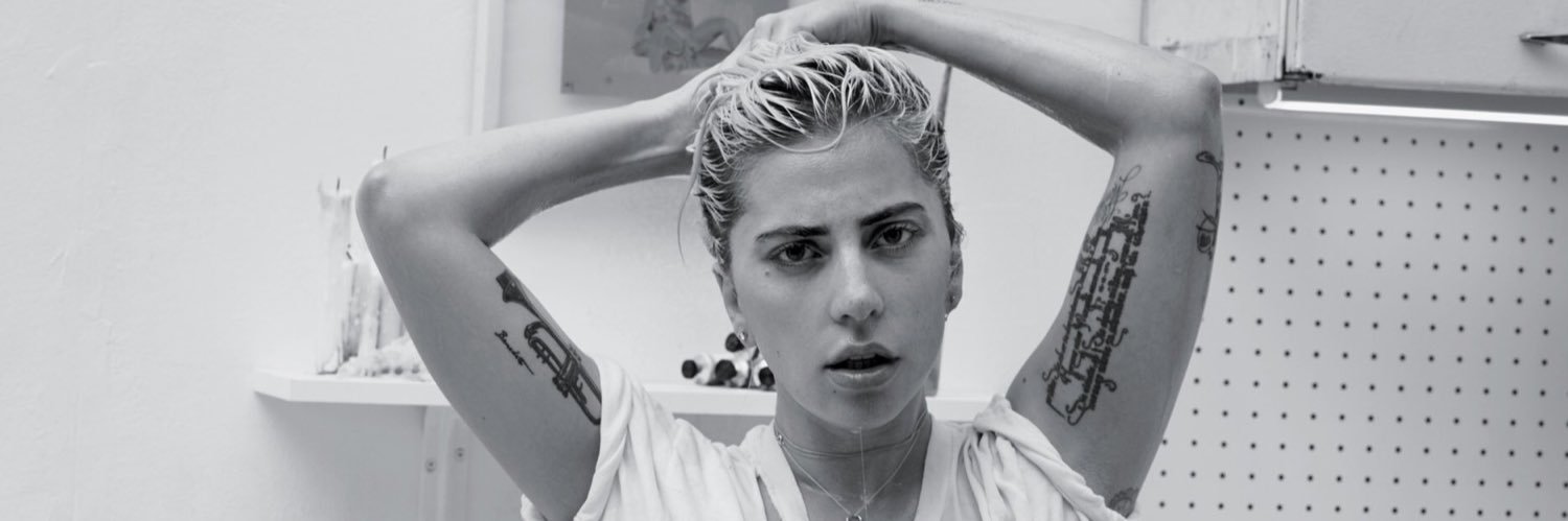 _CourtneyGaga's profile banner image