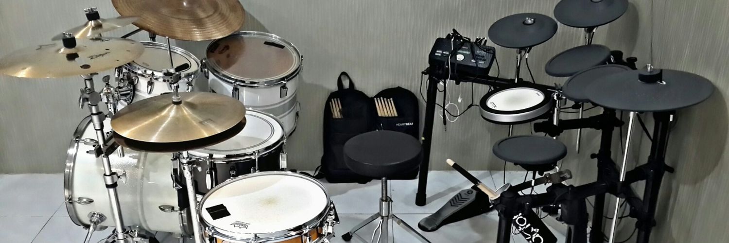 Atsui_Drummer's profile banner image