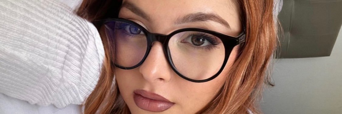 OieniMikaa's profile banner image