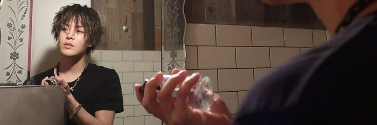 yuta as cats 𑄝 banner