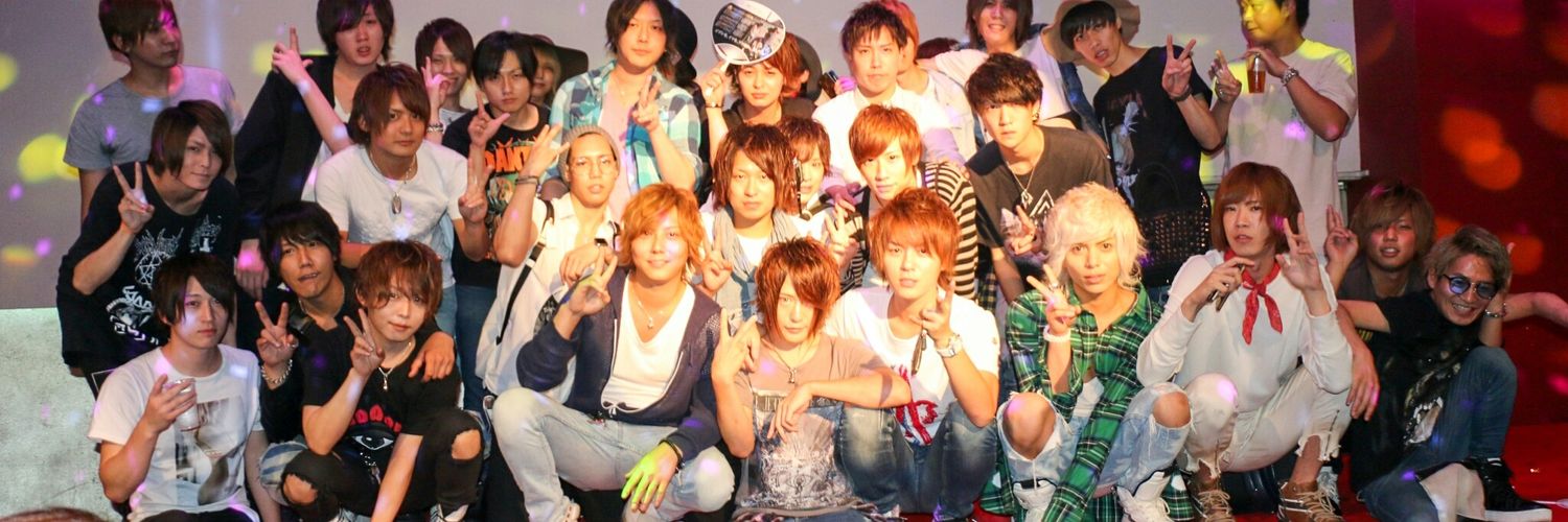 KndX7x's profile banner image