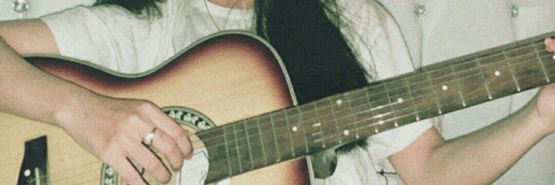 dedesianti's profile banner image