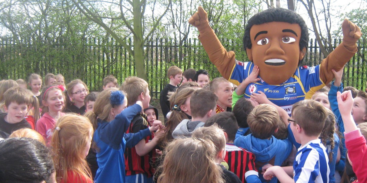 Doncaster RLFC mascot banner