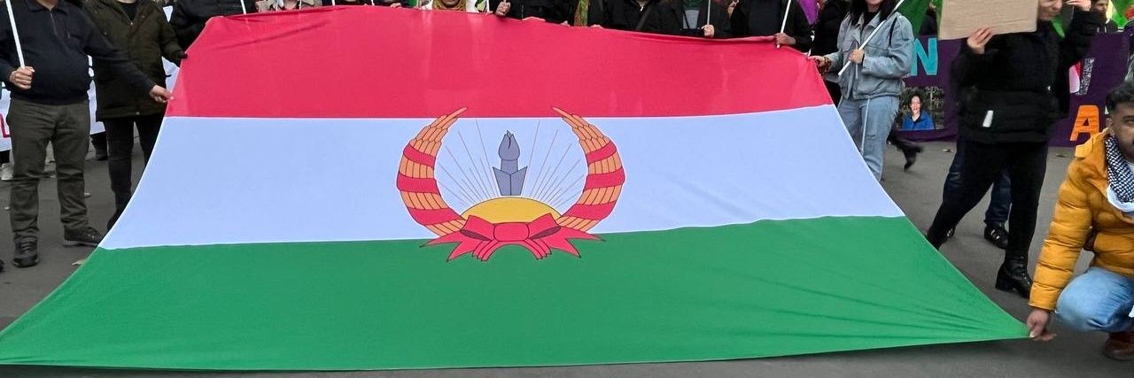 Kurdistan Rojhelat banner