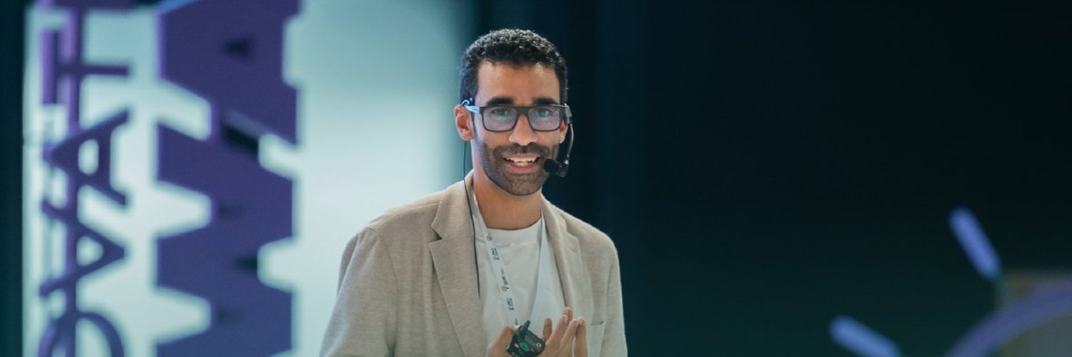 Momen Zakaria banner