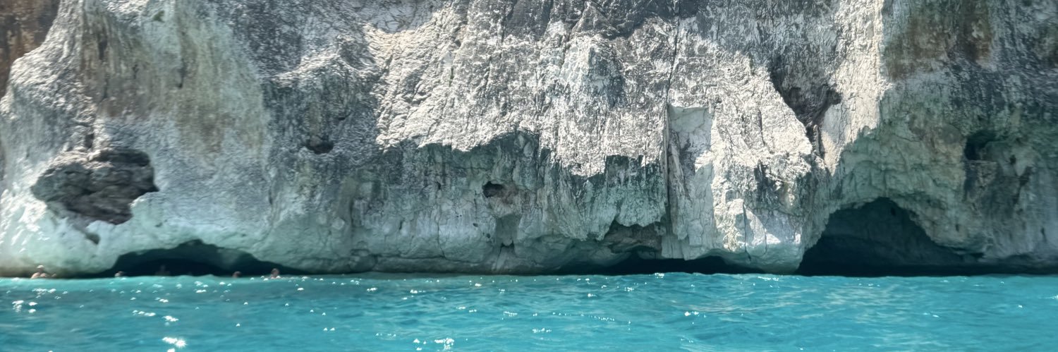 Lainey Campfield banner