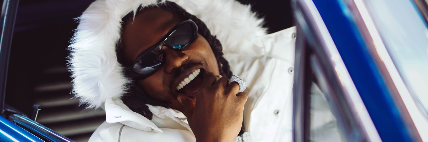 TROUBLEBOY HITMAKER banner