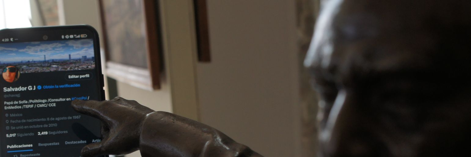 chavagj's profile banner image