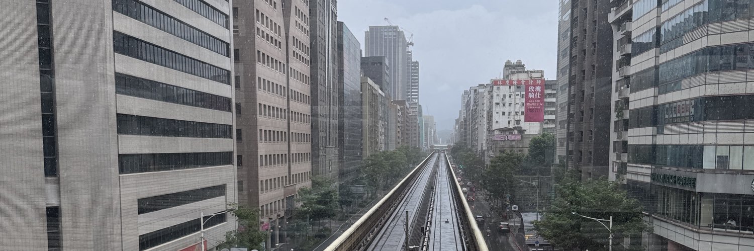 勘勘看看並且侃侃而談 banner
