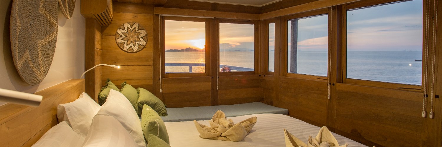 EmperorDivers banner