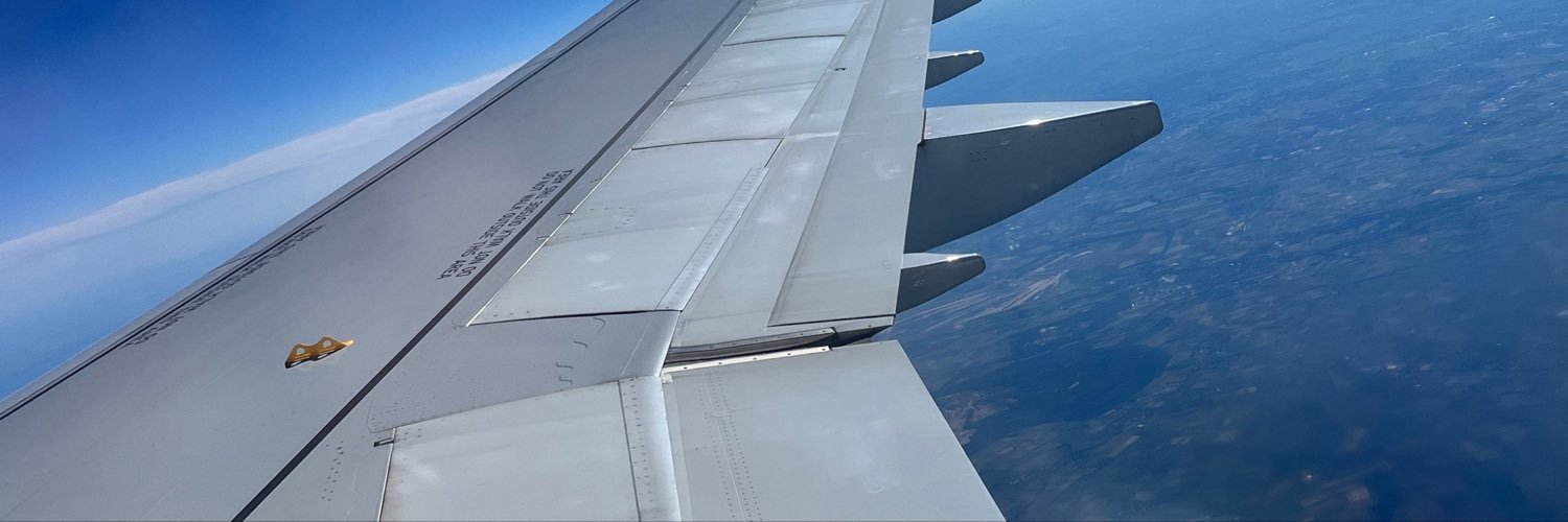 YAAYIRI24's profile banner image