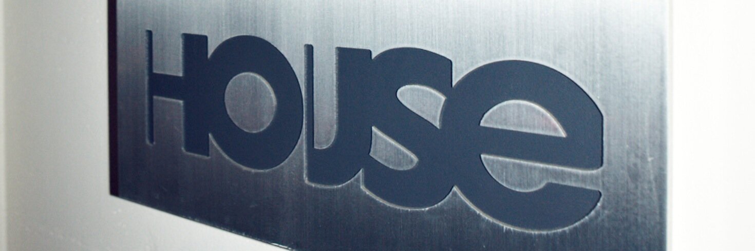 House Casting banner