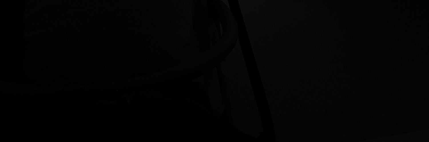 violegras's profile banner image