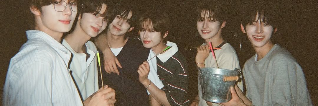 유이 ᰔᩚ banner