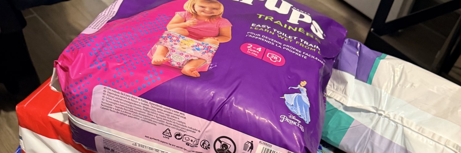 pampers babydry banner