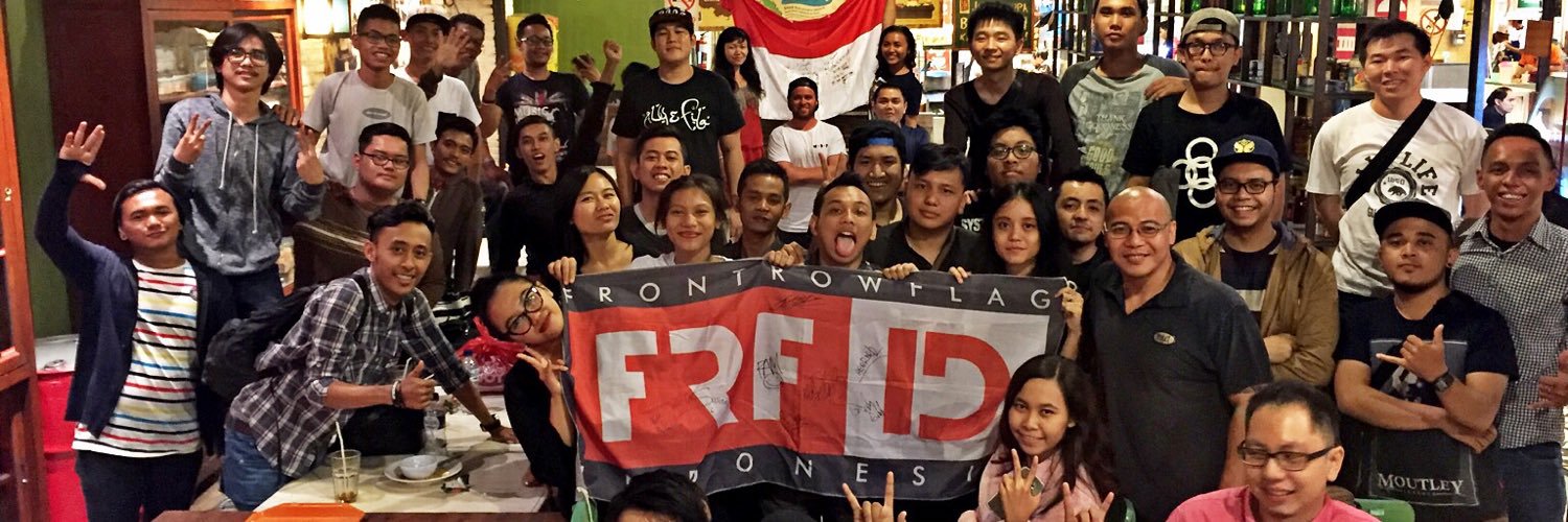 FrontRowFlagID banner