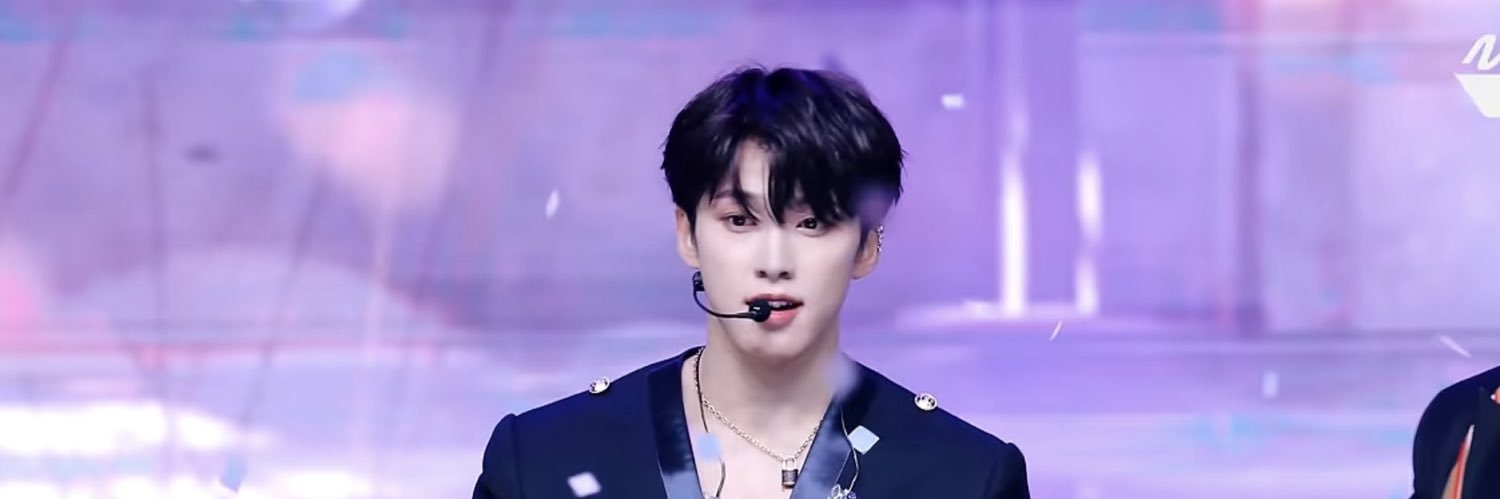 華ﾟ⋆˙⟡ banner