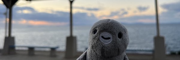 penguin00000001 Profile Banner