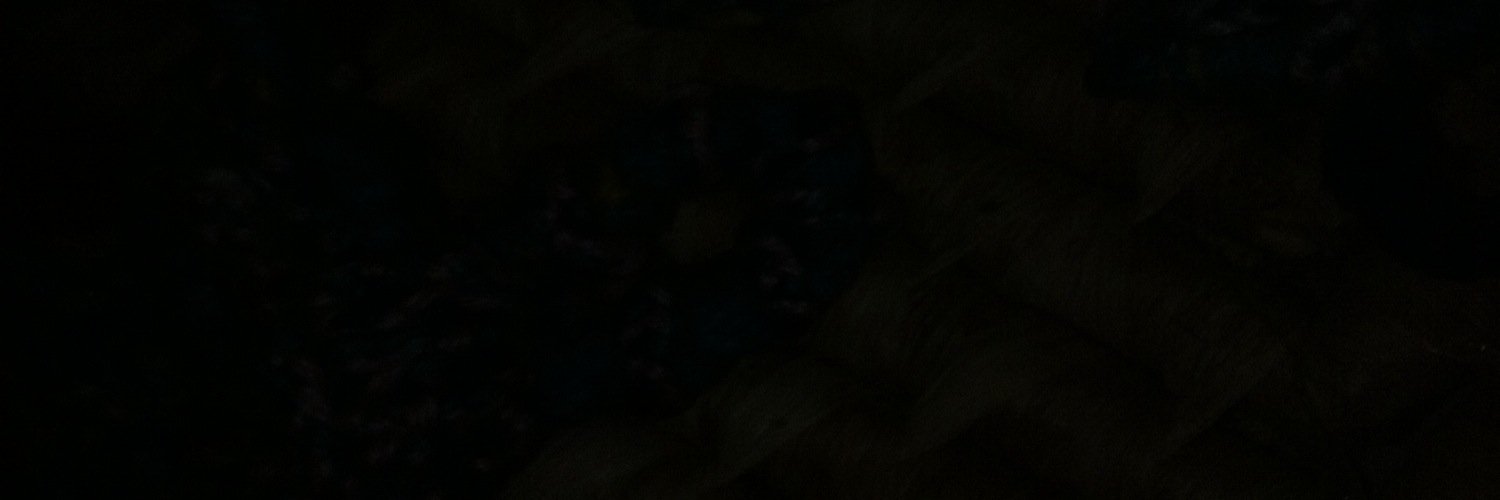 Retweet____'s profile banner image