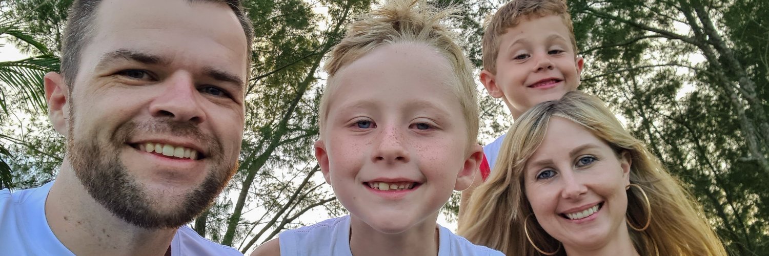 Nicolas Muller banner