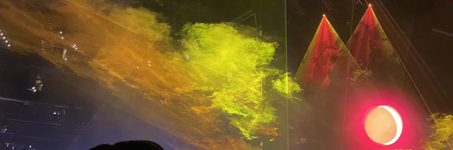 liv banner