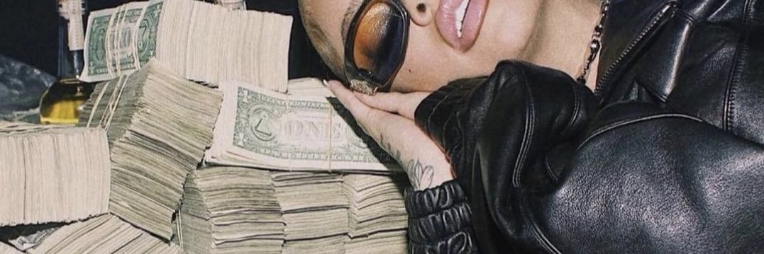 𝑹𝒆𝒆𝒊𝒏𝒂 banner